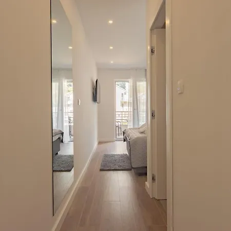 Apartmani Benzon Baška Voda Exterior foto