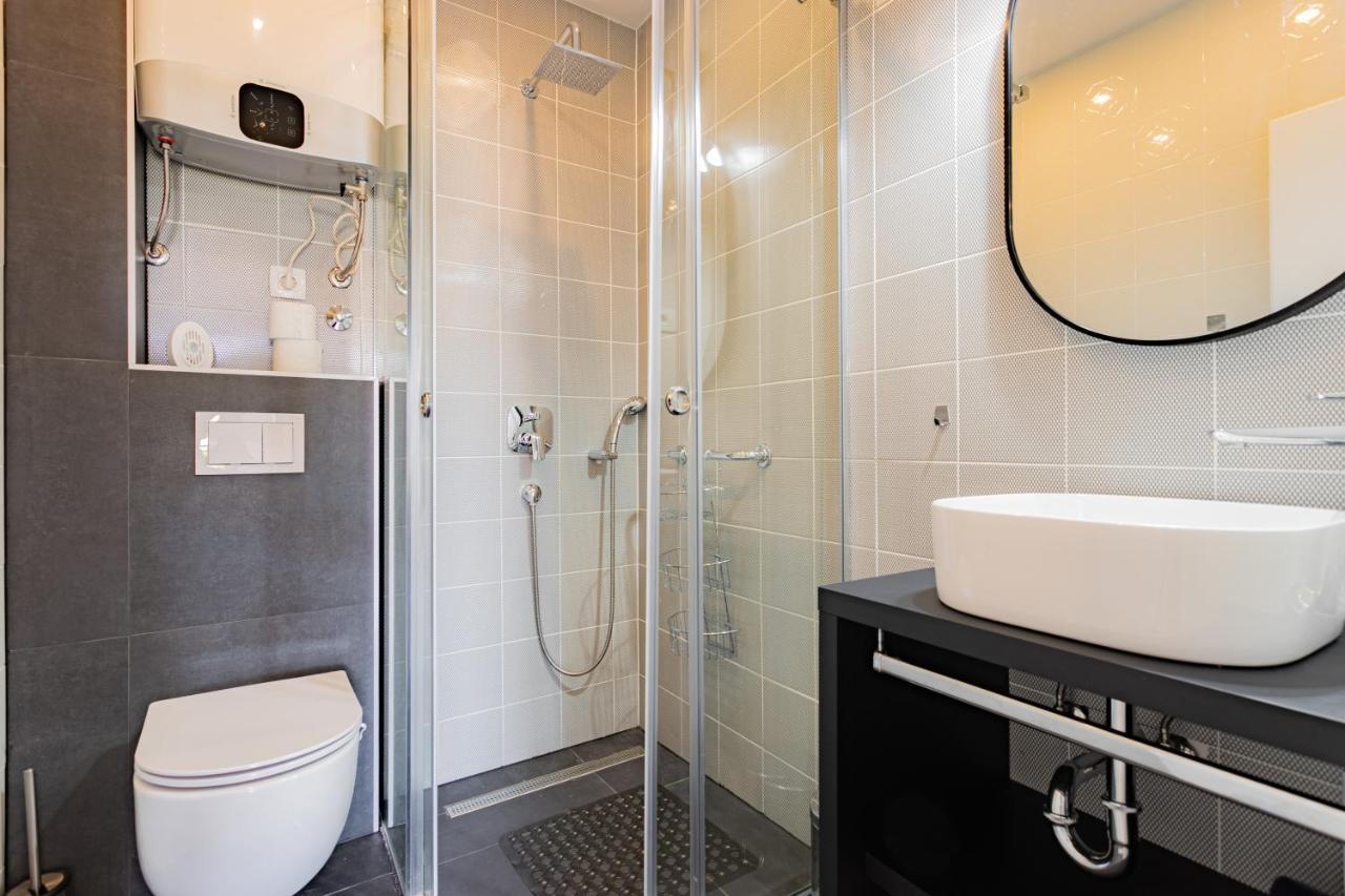 Benzon Apartment Baska Voda